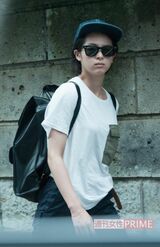 2015年8月、生田斗真と交際する清野菜名