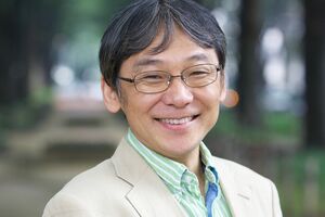 川嶋朗先生●医学博士。神奈川歯科大学大学院統合医療学講座特任教授、統合医療SDMクリニック院長。統合医療の第一人者。著書は『冷えとりの専門医が教える病気を防ぐカラダの温め方』（日東書院）ほか多数。