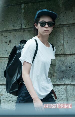 2015年8月、生田斗真と交際する清野菜名