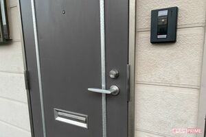 事件現場となった被害女性の自宅アパート