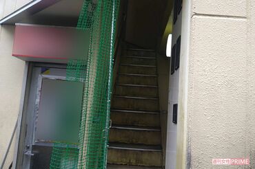 事件現場となったラーメン店の2階にある事務所