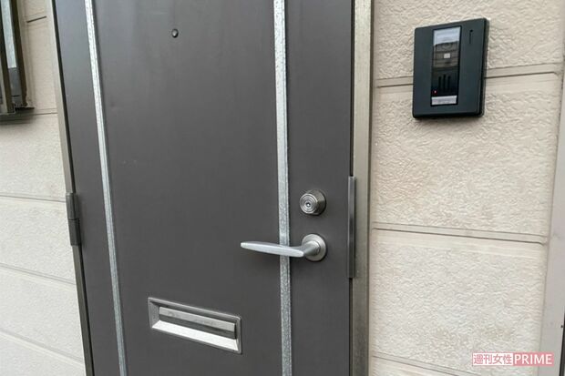 事件現場となった被害女性の自宅アパート
