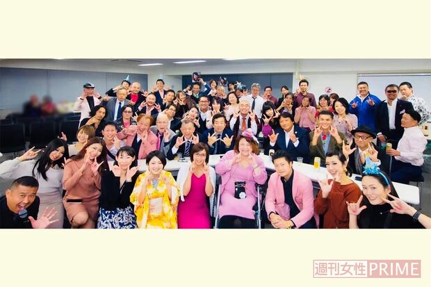 出所後に出会った人たちに感謝を伝えるため、生前葬を行った