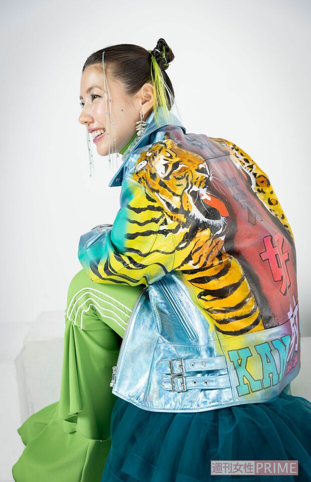 撮影／齋藤周造　スタイリスト／遠藤リカ　ヘアメイク／三浦咲衣（FLEURI）