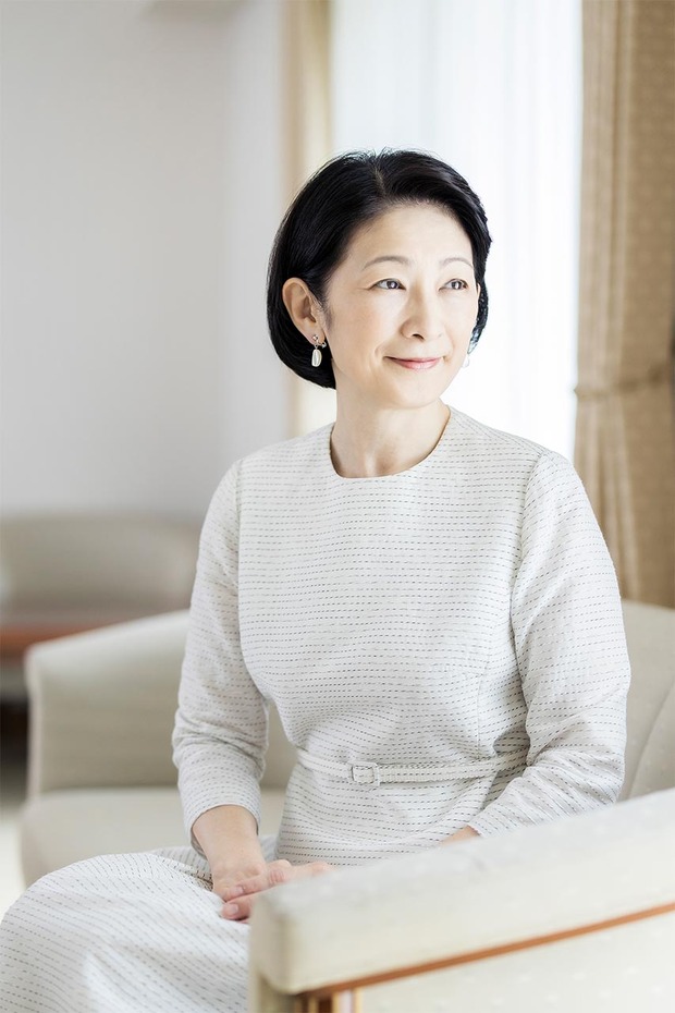 眞子さまとの“対話”を重ねているというが……（8月14日撮影）