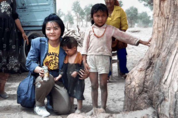 仕事に夢中だったころ。1989年にTBS系『新世界紀行』で新疆ウイグル自治区に3か月ロケに行ったとき