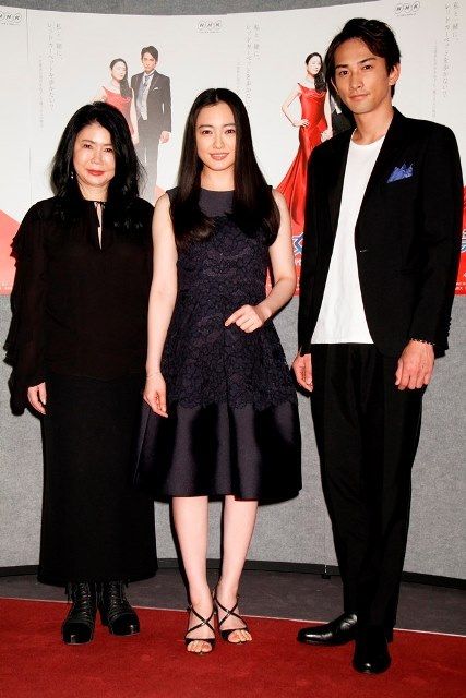 仲間由紀恵、田中哲司がNHKへ迎えに来るラブラブっぷり