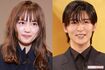 FENDIのアンバサダーを務める川口春奈(左)とSnowManの目黒蓮