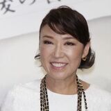 ユーミンの近頃お気に入りの底のないブランド靴って!?