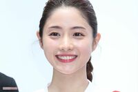 石原さとみ電撃婚のお相手は “普通の会社員”、大女優が見せた “庶民的” な顔