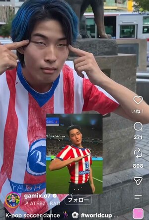 人種差別的な表現と受け取られることもある“つり目ポーズ”で炎上した人気YouTuberのガミックス（本人のインスタグラムより）