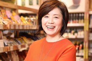 菅原佳己さん（スーパーマーケット研究家）