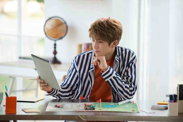 JINJIN　ジンジン（1996/3/15生まれ、174cm）