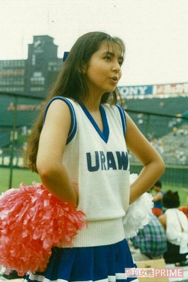 野球部が夏の甲子園に出場したとき、チアリーダーの一員として参加したという