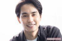 『エール』中村蒼、初挑戦のギター練習で発狂! みかねた森山直太朗がアドバイス