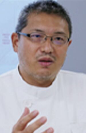 有賀智之先生●がん・感染症センター都立駒込病院外科(乳腺)・遺伝子診療科部長。