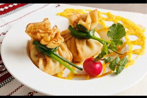 安青錦が愛するウクライナ料理店『DOMIVKA（ドミウカ）』のトロベンカ