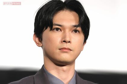 吉沢亮