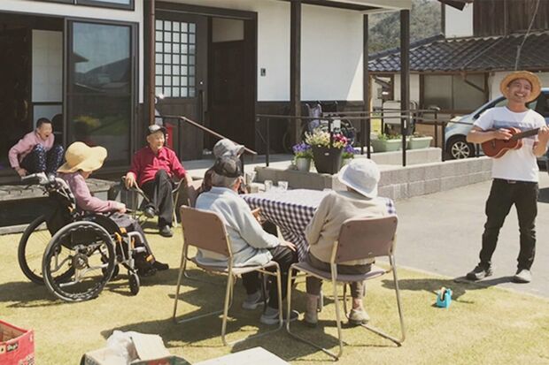 介護される側の活躍できる場面をつくり、人に必要とされているという実感を