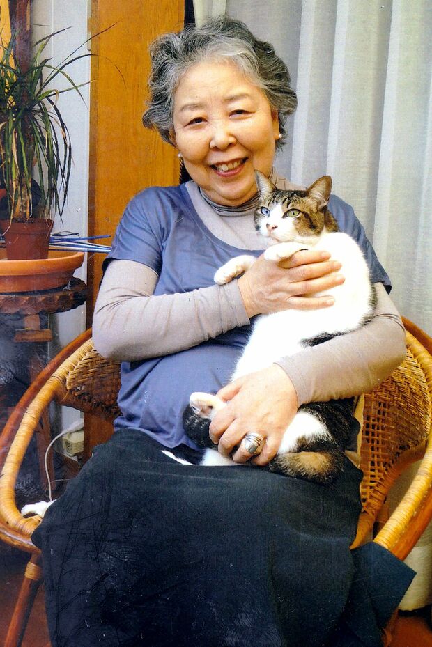 大の猫好き。葉山に転居して以来、ずっと猫を飼い続けてきた