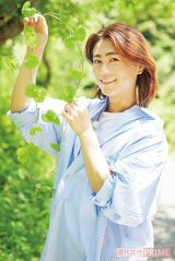 '21年5月。『趣味の園芸』内『氷川きよし グリーンサムへの12か月』（NHK Eテレ）の収録に密着。「けっこうみんな見てくれていて。“すごく面白かった”って。全然面白いこと言ってないのに（笑）。ナチュラルに生きる姿をみなさんに届けたい」　撮影／廣瀬靖士、週刊女性写真班