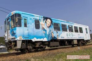 放映中は明知鉄道にラッピング車両が登場