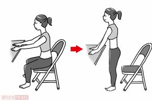ひざが痛い人や高血圧の人は……「イススクワット」　イラスト／赤松かおり