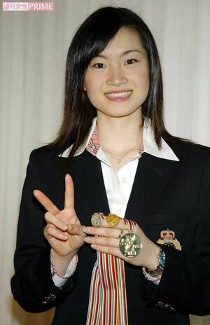 2006年トリノ五輪で金メダルを獲得した荒川静香