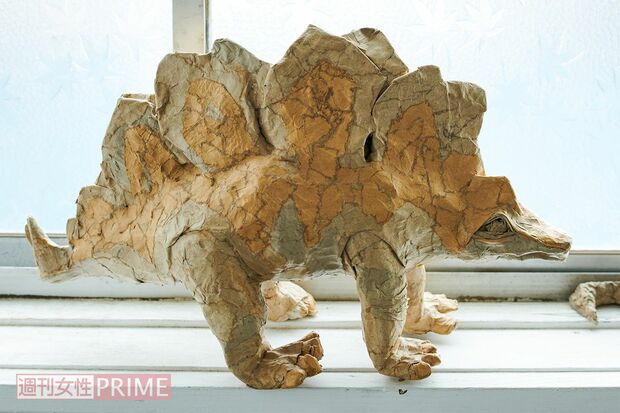 作業時間の半分は乾燥にあてられる。「4本足で立たせたり、バランスが重要なものほど、乾かします」　撮影／山田智絵