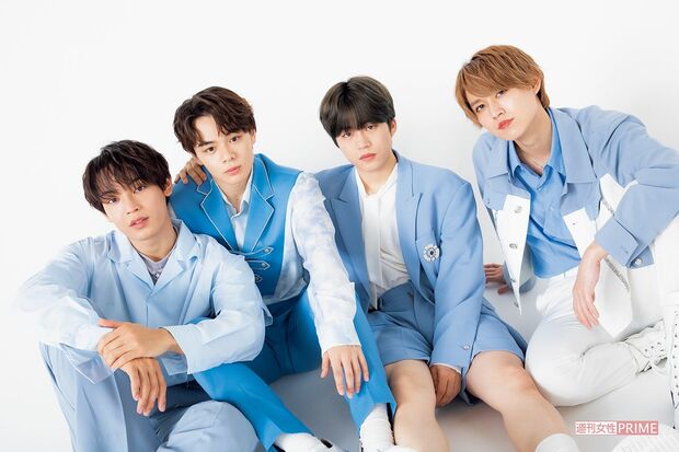 （左から）與那城奨、鶴房汐恩、木全翔也、白岩瑠姫　撮影／矢島泰輔