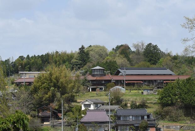 奈央さんが暮らす『なのはなファミリー』　撮影／中嶌英雄