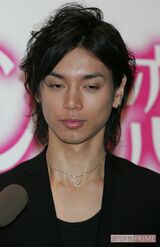 現在は実業家など幅広く仕事している水嶋ヒロ