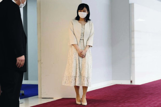 「少しリラックスした着こなし。レースの種類にもお詳しいようです」（石原さん）第20回記念東京都障害者ダンス大会ドレミファダンスコンサート（2019年7月17日）写真／JMPA