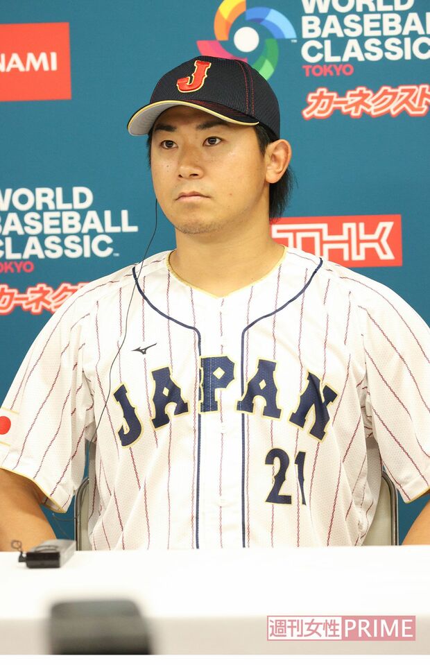 会見を行うWBC代表・今永昇太投手