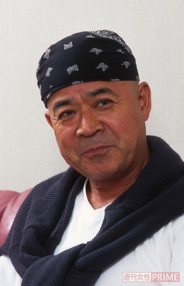 「最悪の紅白」の言葉には、ゲスト出演していた北島三郎の寛容さと比較する声もあがった