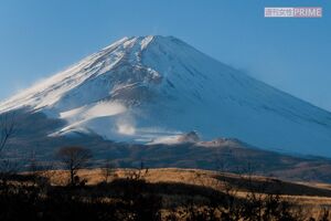登山者のほかインバウンド客も殺到する富士山
