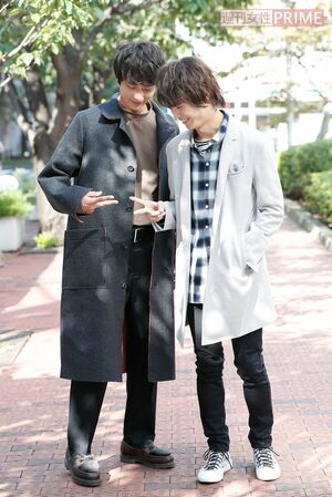 小関裕太(左)、溝口琢矢(右) 撮影/吉岡竜紀