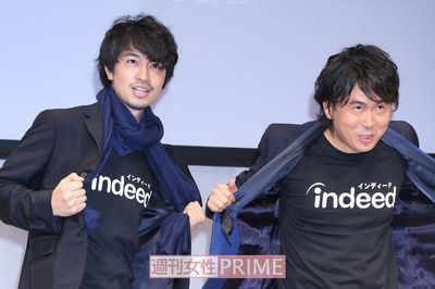 斎藤工&トレエン斎藤、パリで偶然出会い「斎藤さんだぞ」をコラボしていた