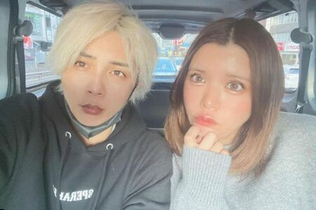 坂口杏里と夫の進一さん(インスタグラムより)