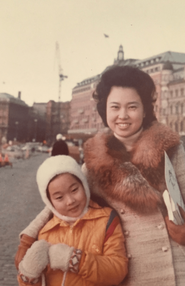 スウェーデンにて、母・玲子さんと