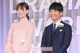 新垣結衣、星野源　撮影／高梨俊浩