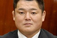 時津風親方が“除名処分”へ  コロナで外遊以上に相撲協会が激怒した「のん気すぎる行動」