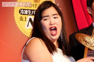 ゆりやんレトリィバァ