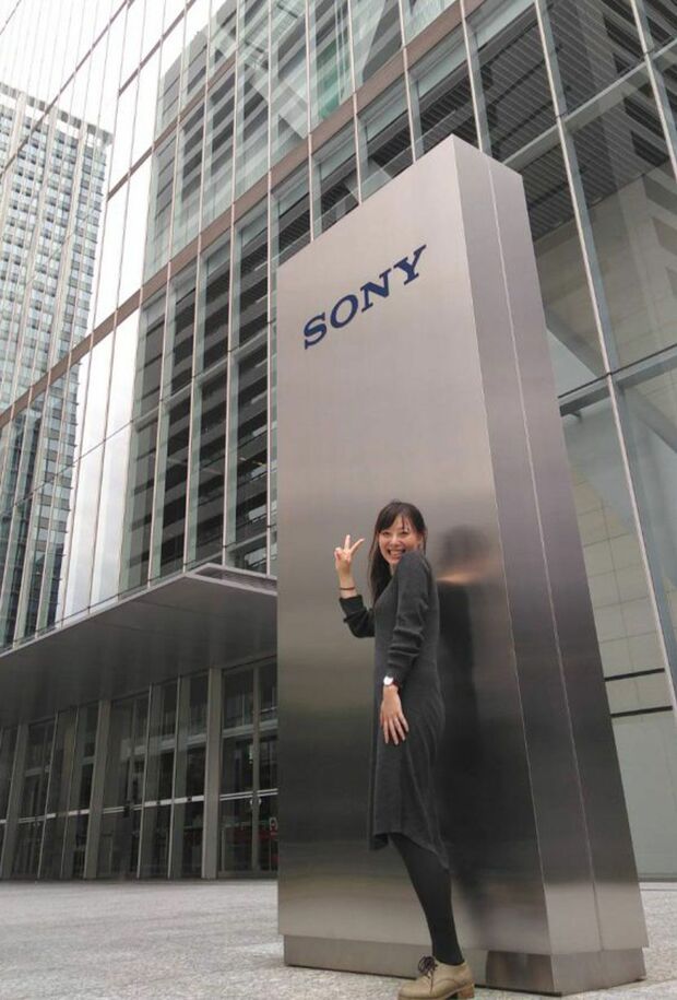 第1志望のソニーに入社した牧野友香子さん。人事部に配属される