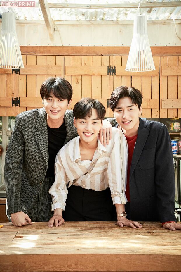 （写真左から）ピョン・ウソク、キム・ミンジェ、ソ・ジフン　撮影／キム・ジヒョン