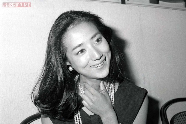「週刊女性」のインタビューに答える松原千明さん（1983年7月）