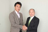 全裸俳優・原田龍二の「人生、反省。」今回のゲストは参議院議員の鈴木宗男氏