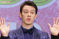 ウエンツ瑛士、テレビ東京の報道番組『60秒で学べるNews』MCに就任!自転車移動にマイボトル持参のサステナ…