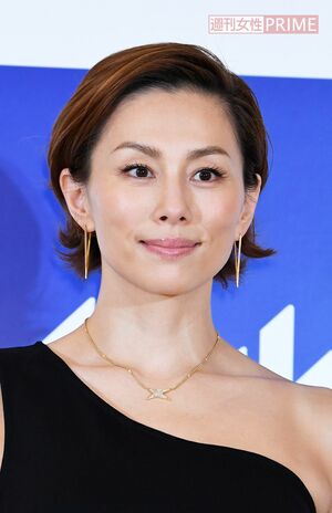 オスカーを退社した米倉涼子