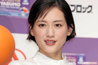 綾瀬はるか主演NHK『ひとりでしにたい』に映し出された“女性用玩具”に視聴者ア然!NHKドラマの攻勢と賞賛